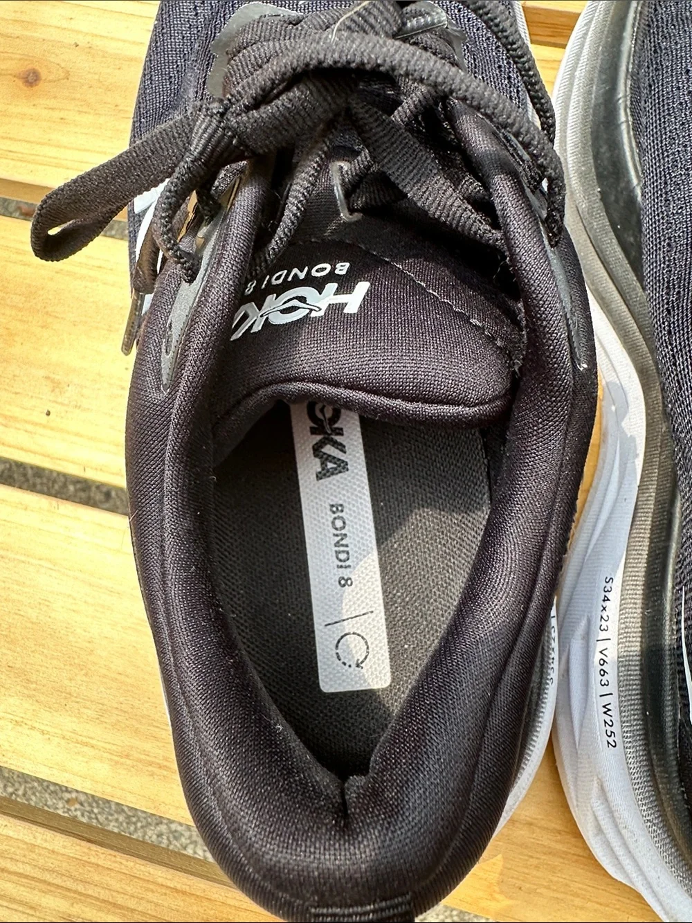 Hoka Bondi Black Women's Size 7 Wide Pre Owned - Picture 8 of 9